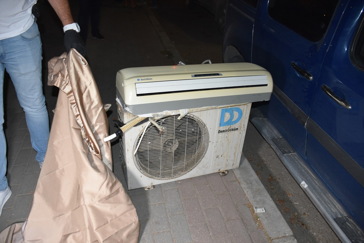 Hırsızlık şüphelisi suçüstü yakalandı - Resim : 2