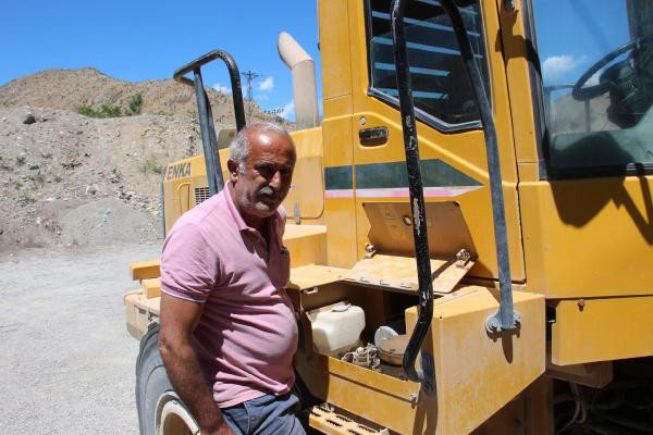 Kepçenin çalışma saatini kuş belirliyor - Resim : 2