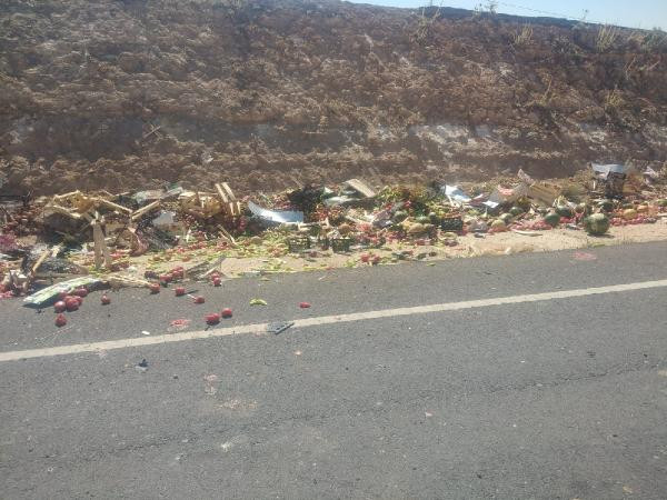 Lastiği patladı takla attı - Resim : 3