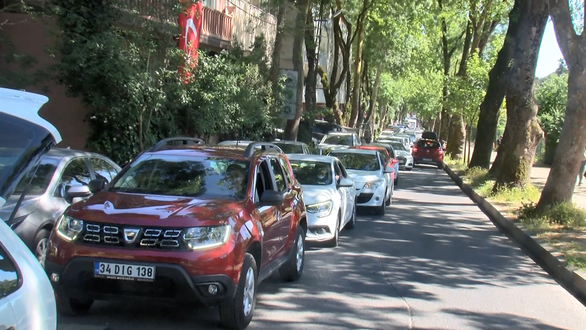 Yasaksız ilk cumartesi İstanbullular sahillere akın etti - Resim : 8