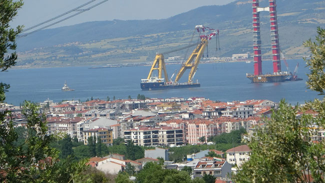1915 Çanakkale Köprüsü için boğaz gemi geçişlerine kapatıldı - Resim : 2
