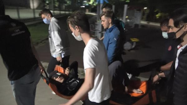 Yan bakma tartışması kanlı bitti - Resim : 8