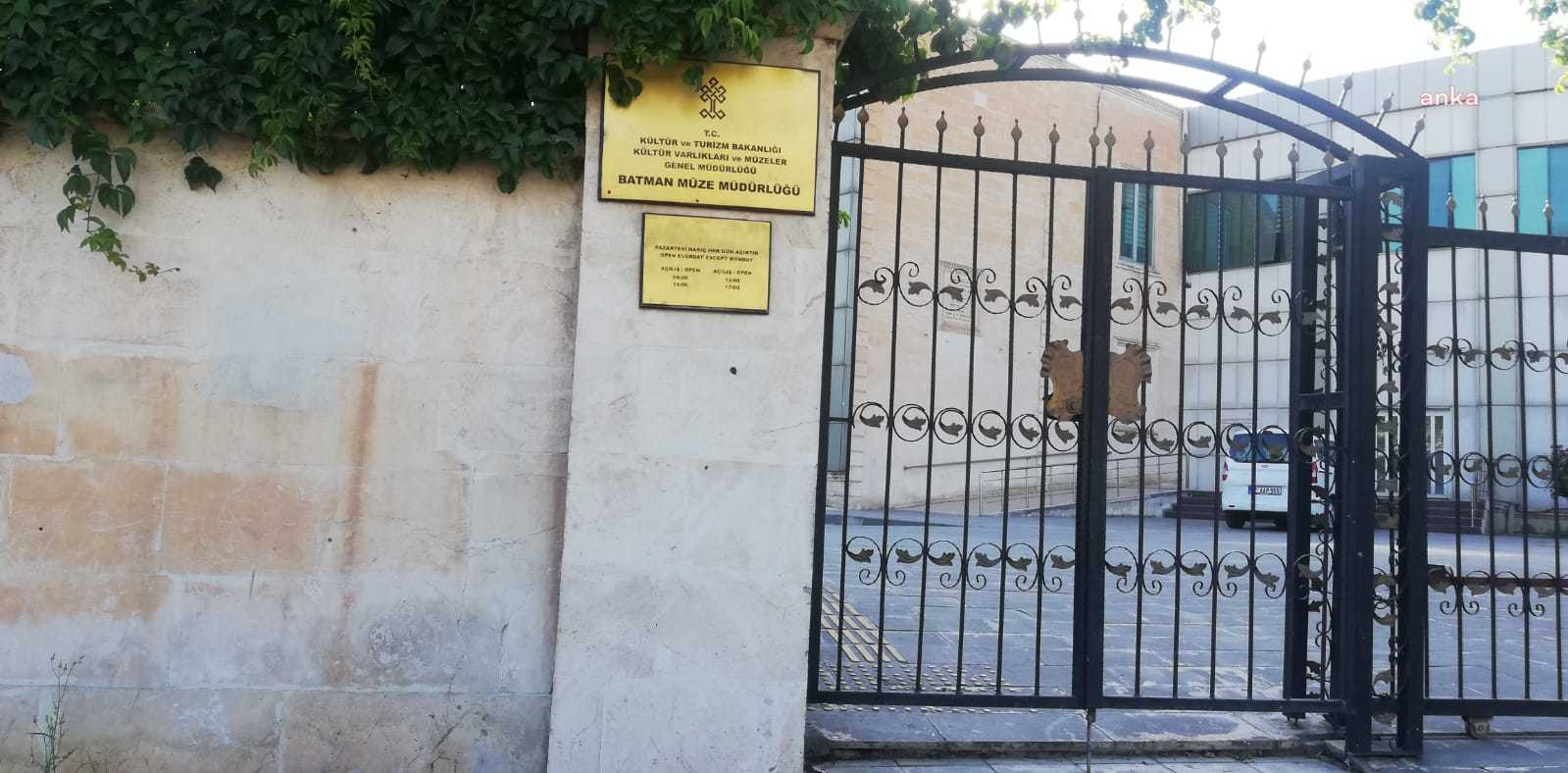 Batman Müzesi’nde piyasa değeri 10 milyon lira olan 20 altın sikke kayboldu - Resim : 1