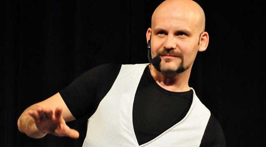 Komedyen Atalay Demirci'nin cezası onaylandı - Resim : 1