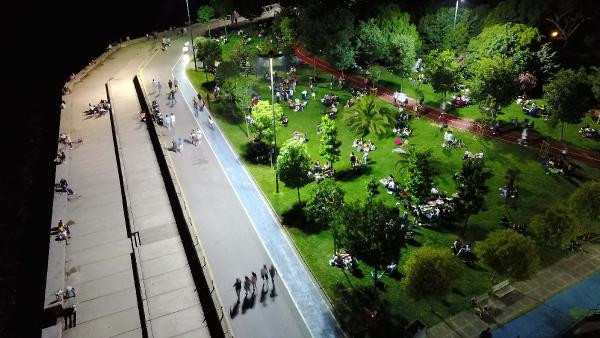 Bu bir özledim çimlerin kokusunu haberidir. Sandalyesini kapan koştu - Resim : 3