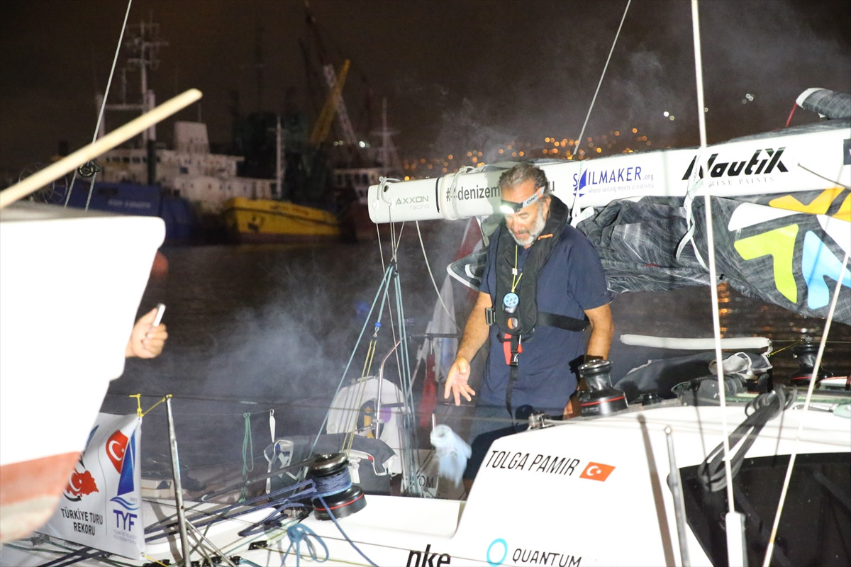 Dört denizi aşan yelken sporcusu İskenderun’a ulaştı - Resim : 4