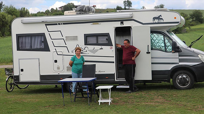 Karavanla 14 yılda 15 ülke ile Türkiye'de 77 şehri gezdiler - Resim : 4