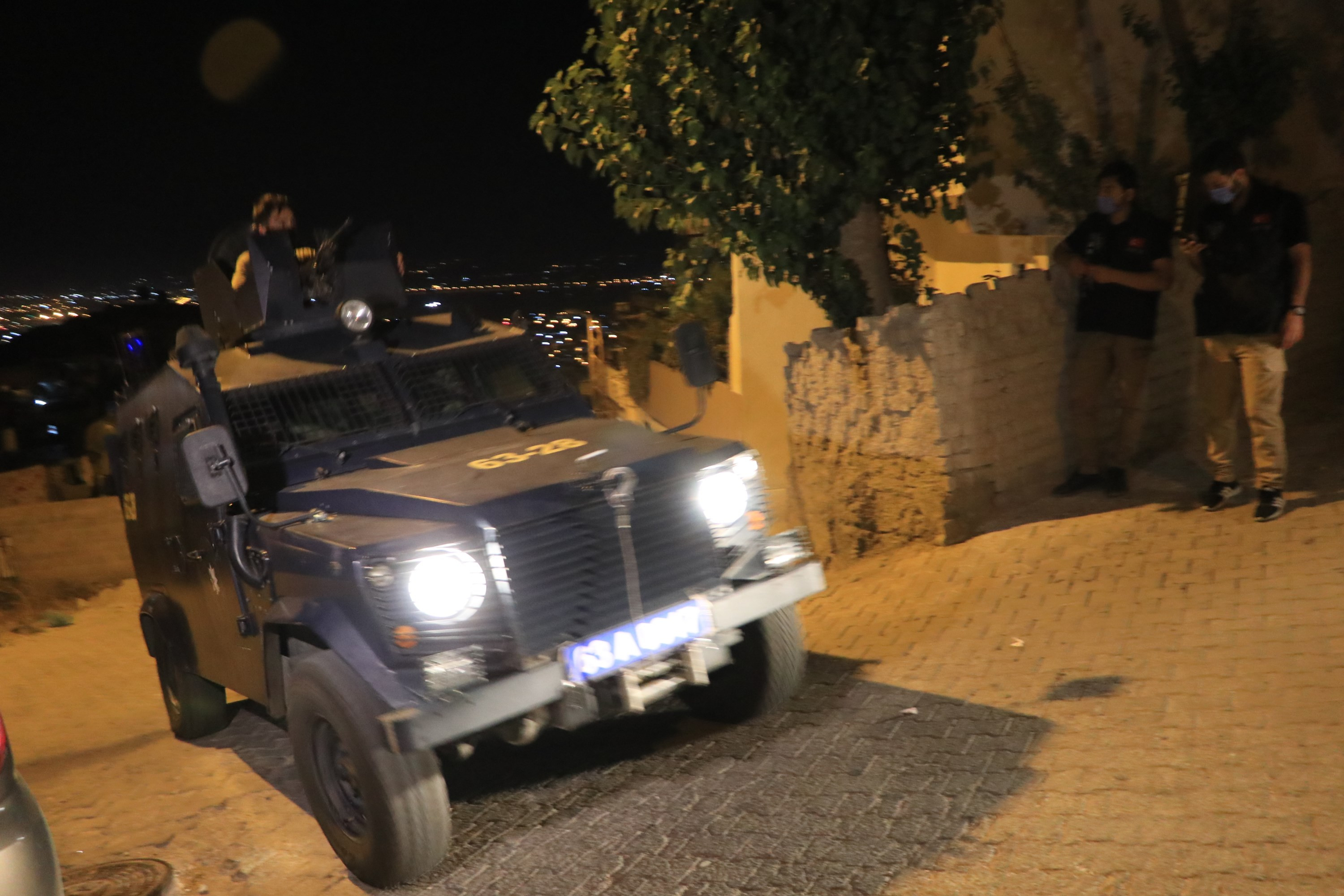 312 polisle asayiş uygulaması: 25 gözaltı - Resim : 3