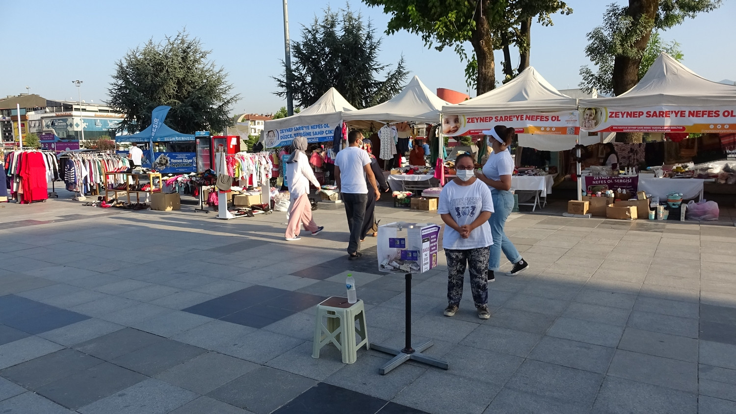 Minik Zeynep için para toplanan kumbarayı çaldılar - Resim : 1