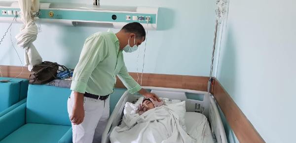 Hatay'da başörtüsünü takmak isterken midesi delindi - Resim : 3