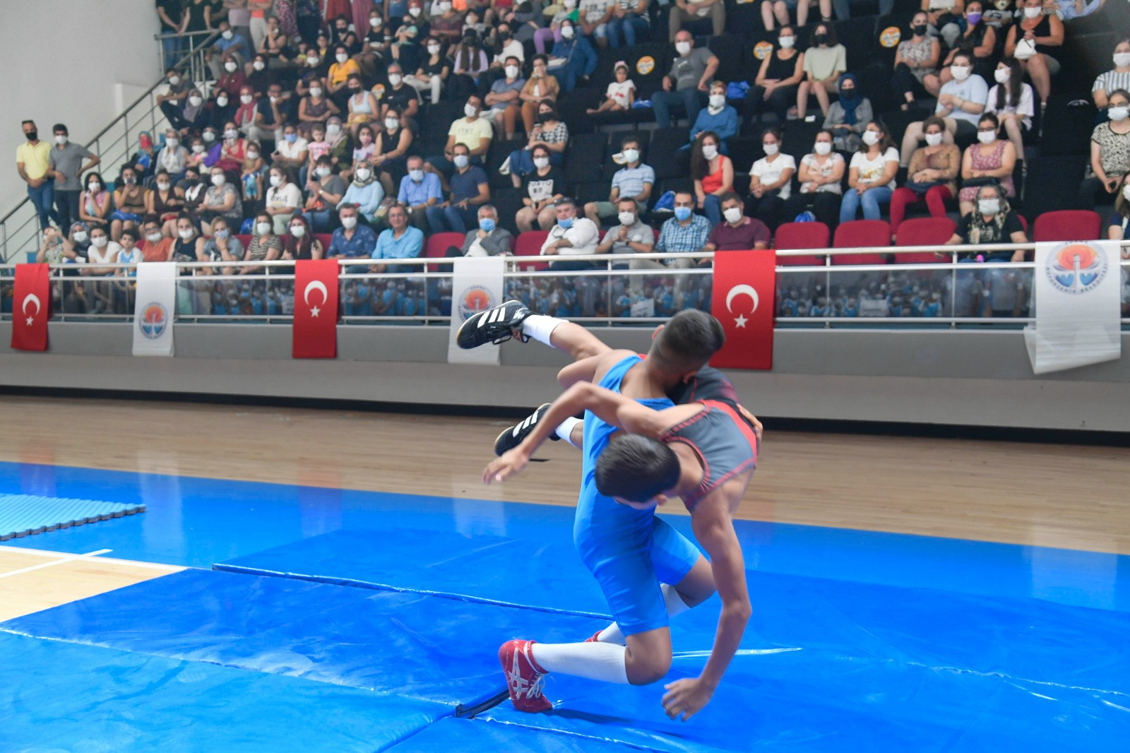 Adana'da Büyükşehir Yaz Spor Okulları Buluşması yapıldı - Resim : 4