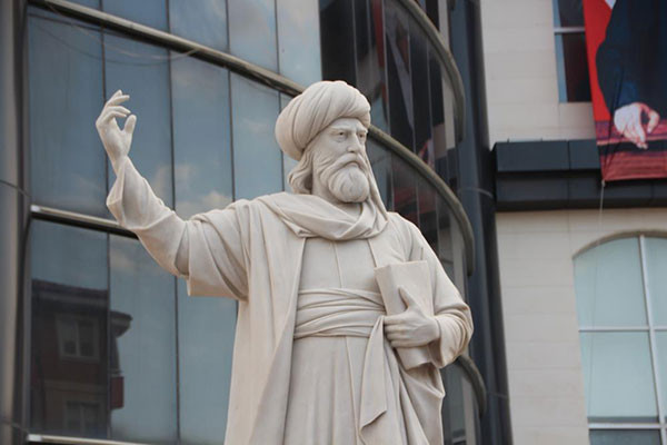 11 tonluk mermerden Şeyh Edebali heykeli ve Kayı Anıtı - Resim : 7