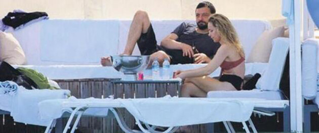 Mehmet Erdem ile Vildan Atasever’in nikahı neden öne çektikleri belli oldu. Balayına da gitmeyecekler - Resim : 7