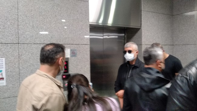 Özcan Deniz 1 yıl 6 aya kadar hapis istemiyle yargılanıyor - Resim : 3