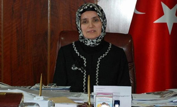 Dicle Üniversitesi'nin eski rektörü Prof. Ayşegül Jale Saraç ve yardımcısı Aytekin Sır'a hapis cezası - Resim : 1