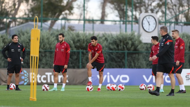 Stefan Kuntz yönetiminde A Milli Futbol Takımı, ilk antrenmanını gerçekleştirdi - Resim : 2
