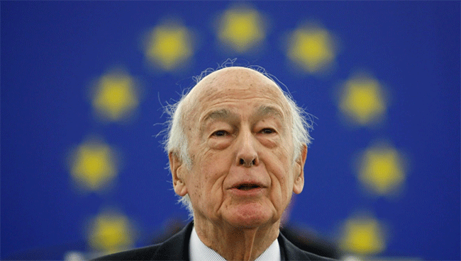 Masanın altından kalçamı elledi. Eski Başbakandan eski Cumhurbaşkanına taciz suçlaması - Resim : 2