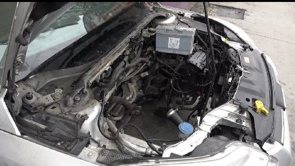 İstanbul'da 2. el araç aldı dünyası başına yıkıldı - Resim : 7