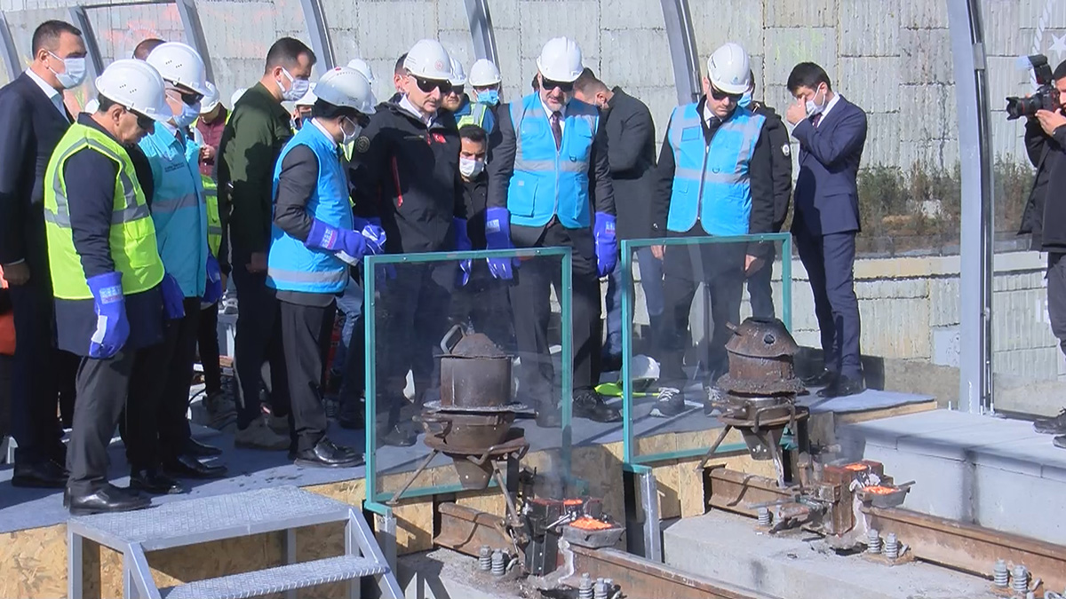 basaksehir kayasehir metro hattinin yuzde 72 si tamamlandi