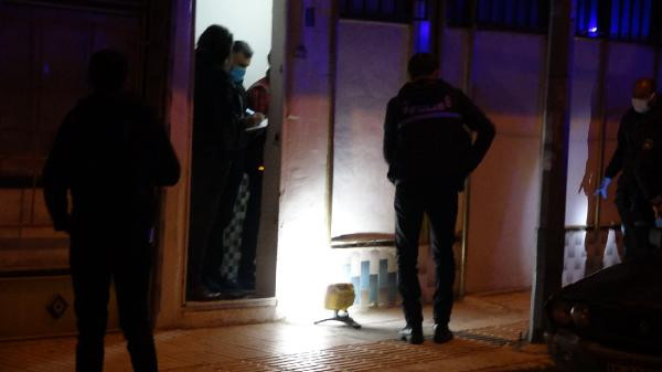 Türk Sanat Musikisi Derneği'nde dehşet - Resim : 1