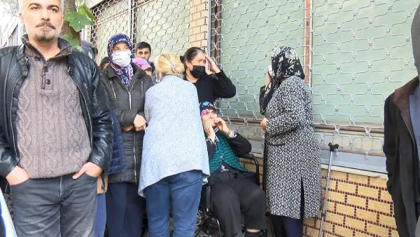 72'lik kahraman eşini böyle kurtardı - Resim : 2