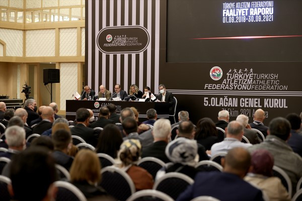 Atletizm Federasyonu seçimlerinde ipi Fatih Çintimar göğüsledi - Resim : 10
