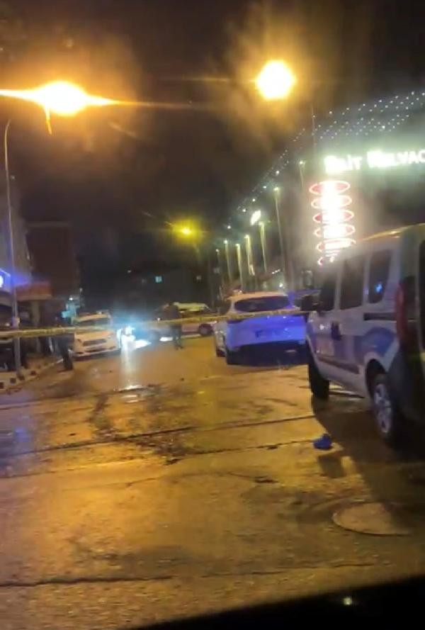 Yol verme kavgası kanlı bitti. Cadde birbirine girdi - Resim : 3