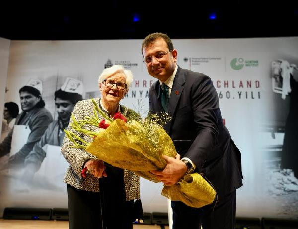 İstanbul'da 2.5 milyon sığınmacı yaşıyor - Resim : 1