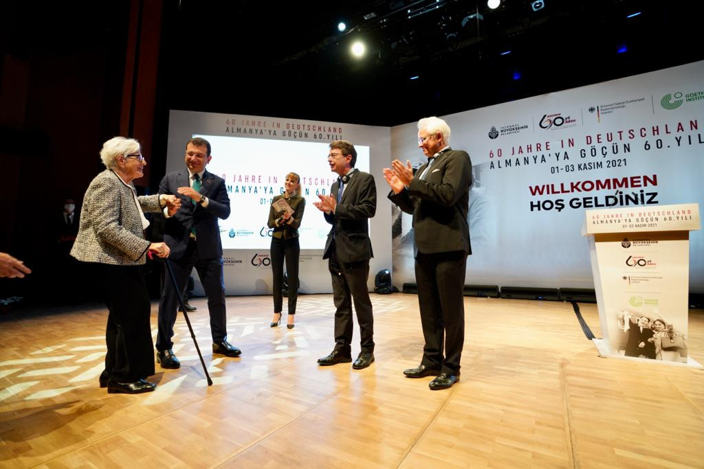 İstanbul'da 2.5 milyon sığınmacı yaşıyor - Resim : 3