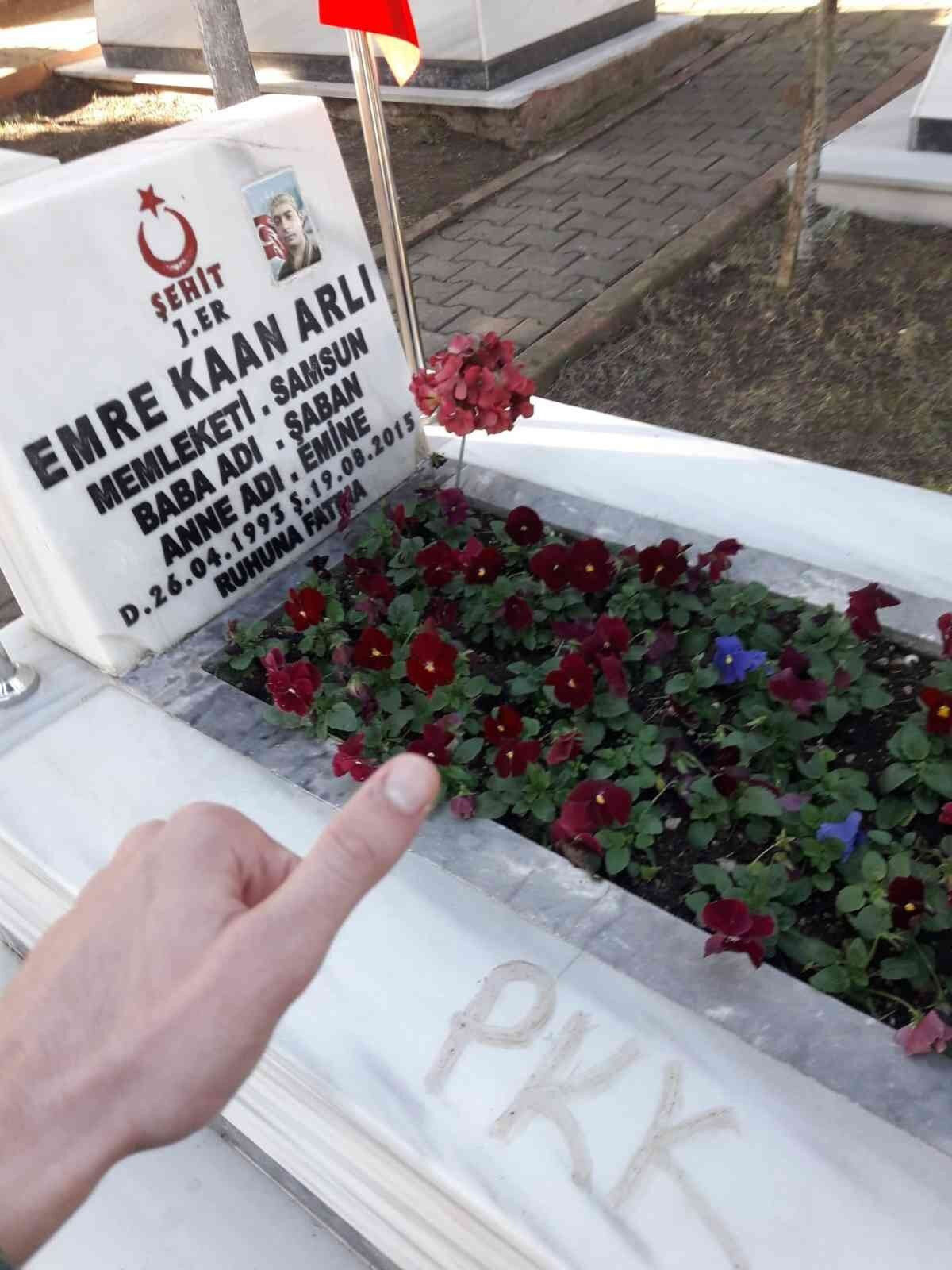 Kalleş PKK'dan şehit mezarına saldırı. Bulun bu alçakları - Resim : 4