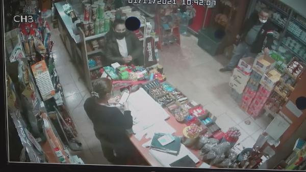 Temizlikçi kadına korkunç tuzak - Resim : 1