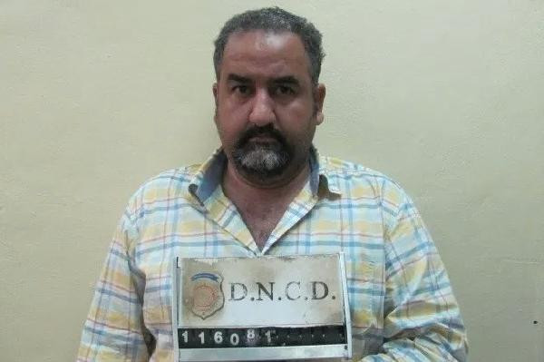 Devlet başkanına suikastten aranıyordu İstanbul Havalimanı'nda yakalandı - Resim : 2