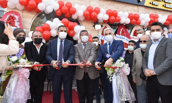 Isparta'da 32 metrelik kebap anında tükendi - Resim : 8