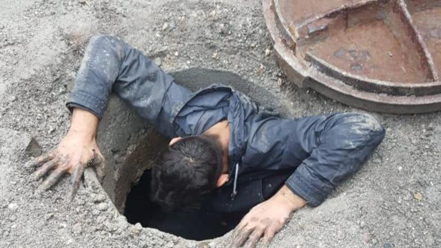 Kablo çalarken suçüstü yakalandılar - Resim : 2