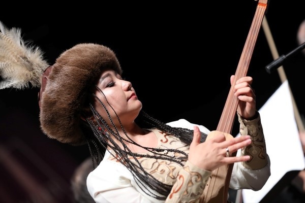 Türk Dünyası Şaheserleri Konseri - Resim : 1