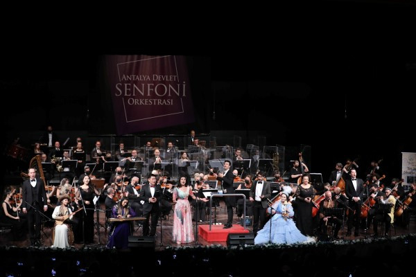 Türk Dünyası Şaheserleri Konseri - Resim : 6