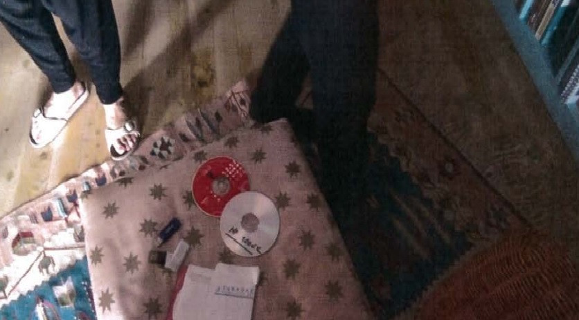 Enver Altaylı'nın FETÖ'nün ikinci adamıyla fotoğrafı çıktı. Kızının söz kurdelesini birlikte kesmişler - Resim : 1