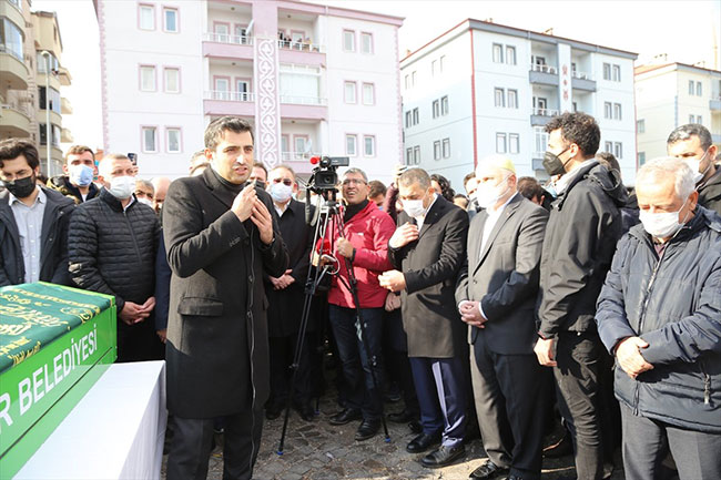 Selçuk Bayraktar'ın acı günü: Kaybımız ülkemiz adına çok büyük - Resim : 1