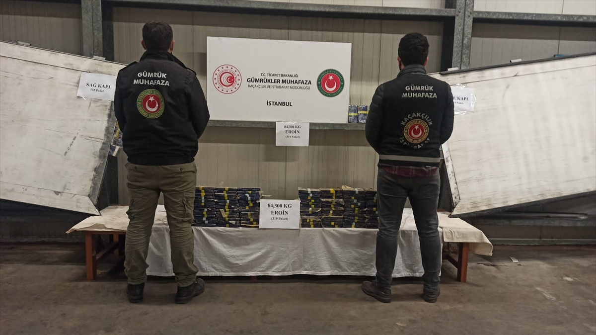 Gümrük muhafaza ekipleri bir haftada 255 kilogram uyuşturucu ele geçirdi - Resim : 1