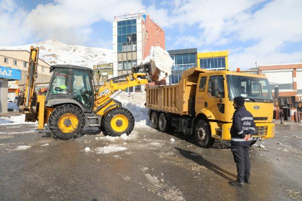 90 yerleşim yerinin yolu kapandı - Resim : 2