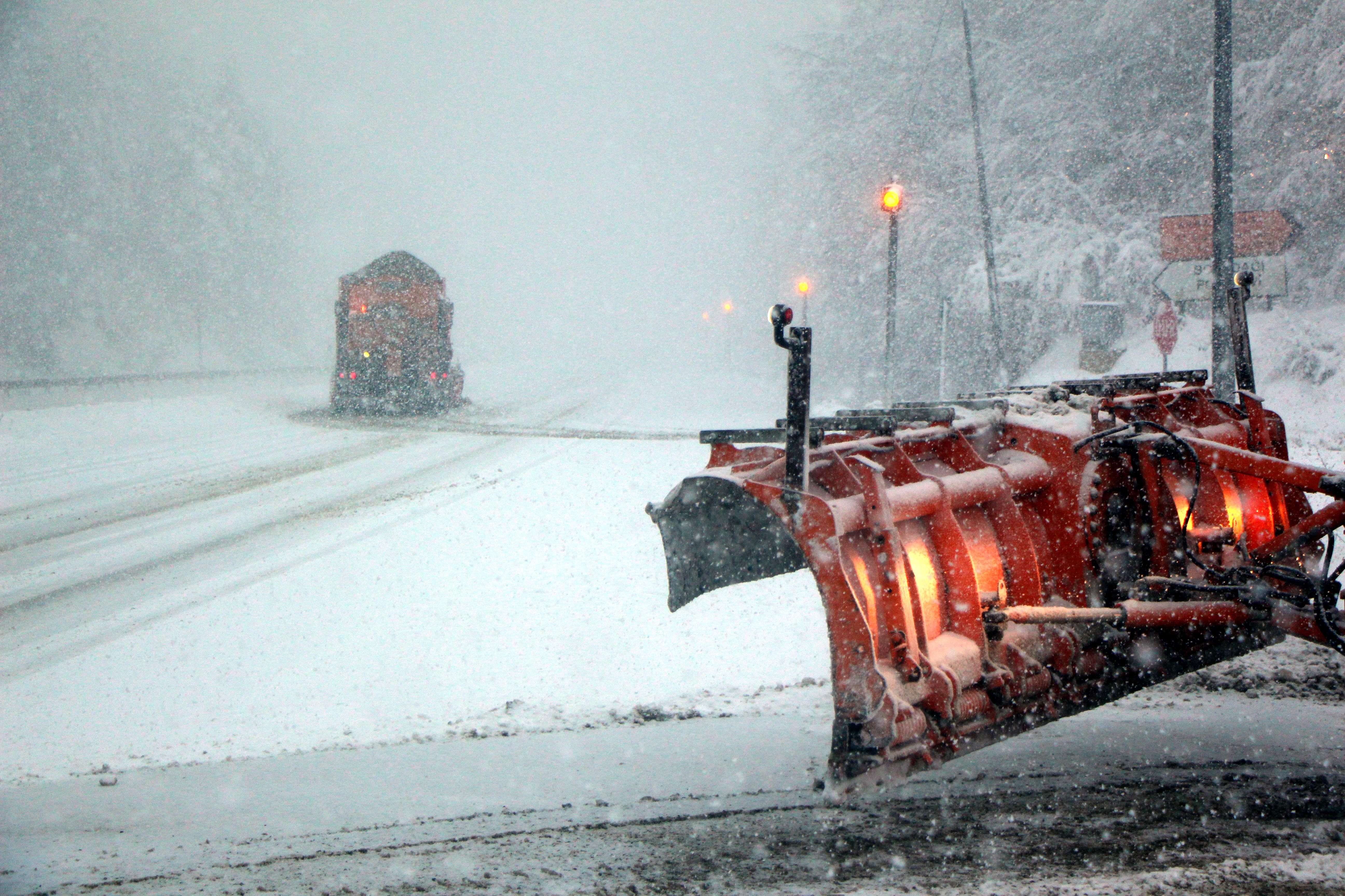 Bolu Dağı'nda kar yağışı ve sis engeli - Resim : 7