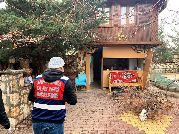 Villada esrarengiz ölüm - Resim : 1