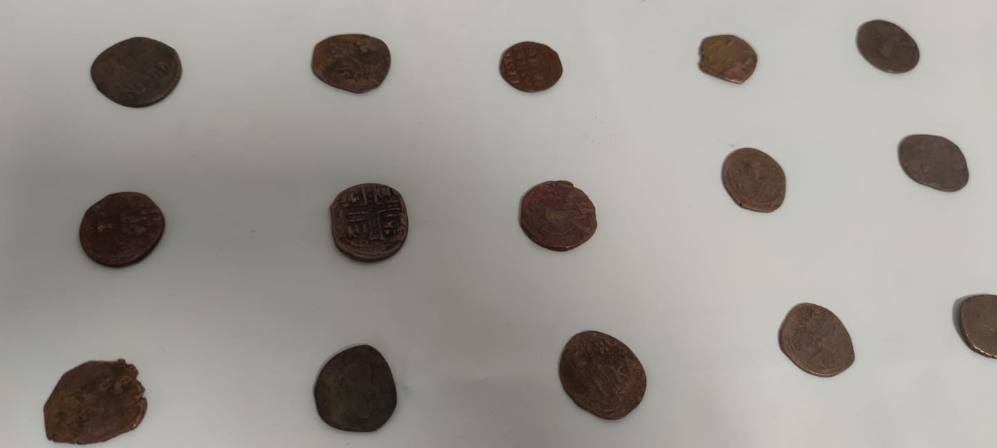 İstanbul'da tarihi eser kaçakçılarına operasyon - Resim : 1