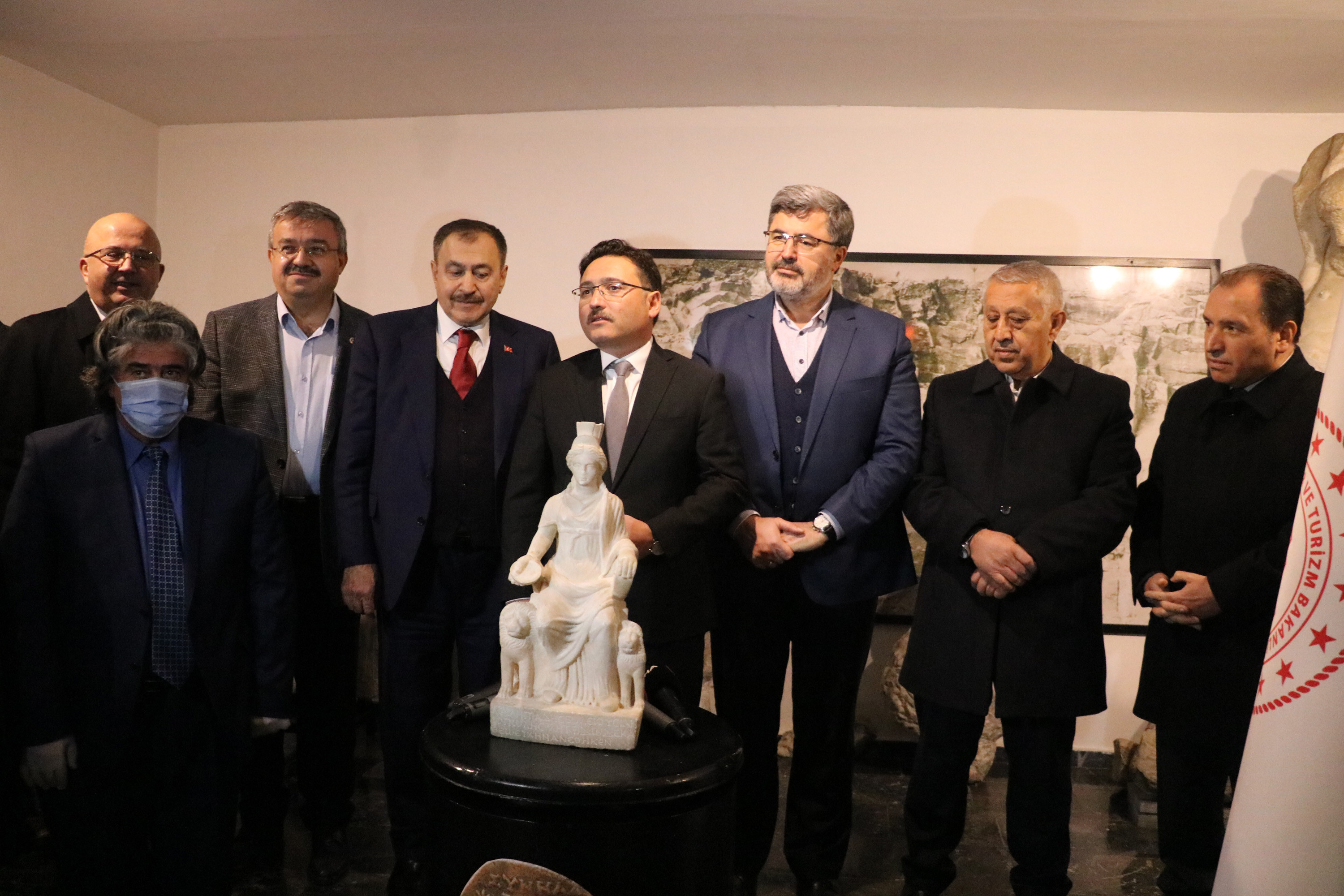 Kybele Heykeli ait olduğu topraklarda. Tam 57 yıl önce yurtdışına kaçırılmıştı - Resim : 2