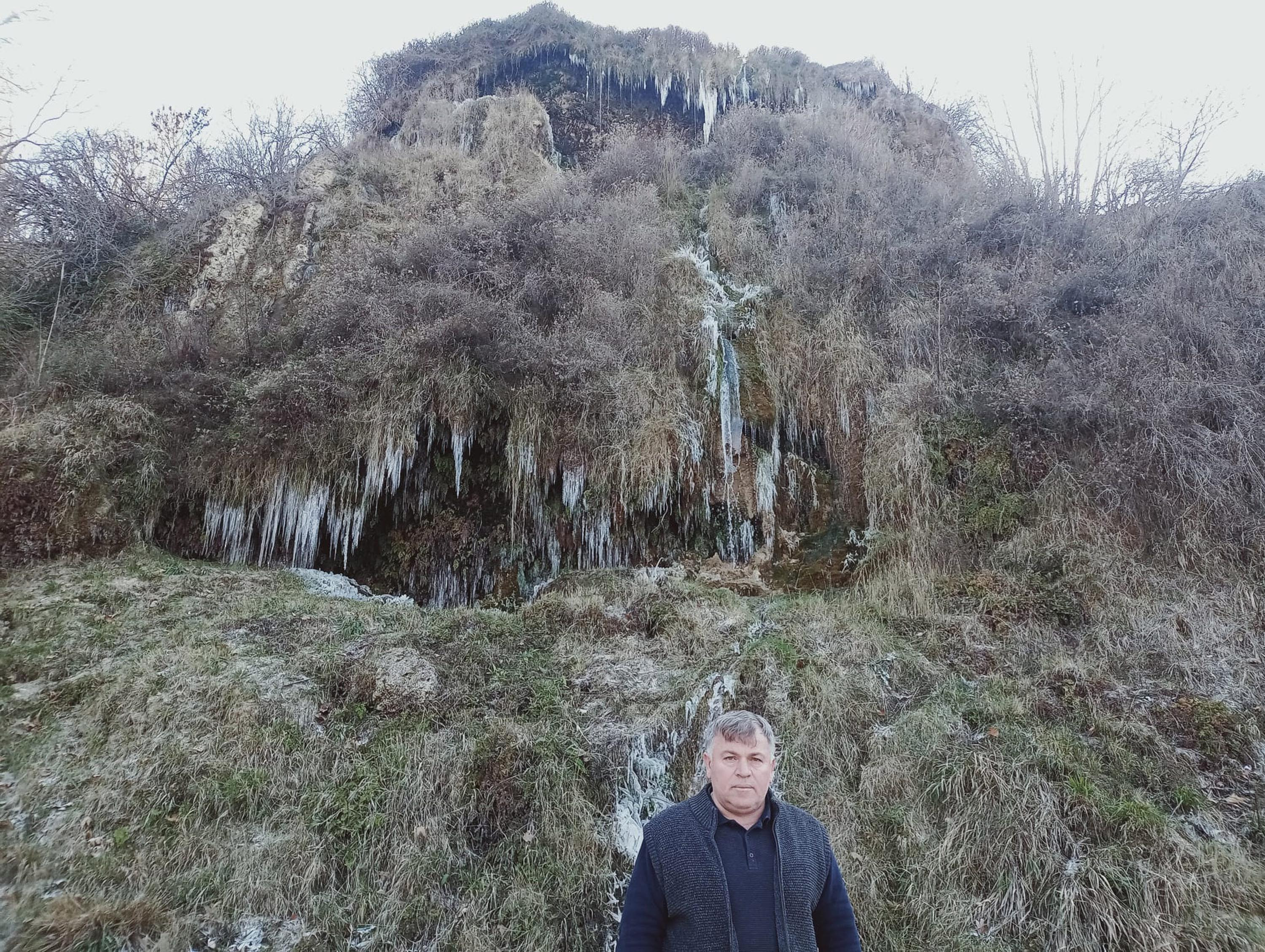 Güney Şelalesi buz tuttu - Resim : 3