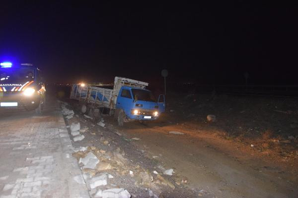 Dur ihtarına uymayan sürücü başından vuruldu, Polis memuru tutuklandı - Resim : 1