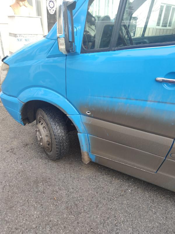 Bolu'da taksici dehşeti. Liselilerin bulunduğu dolmuşa ateş açtı - Resim : 3