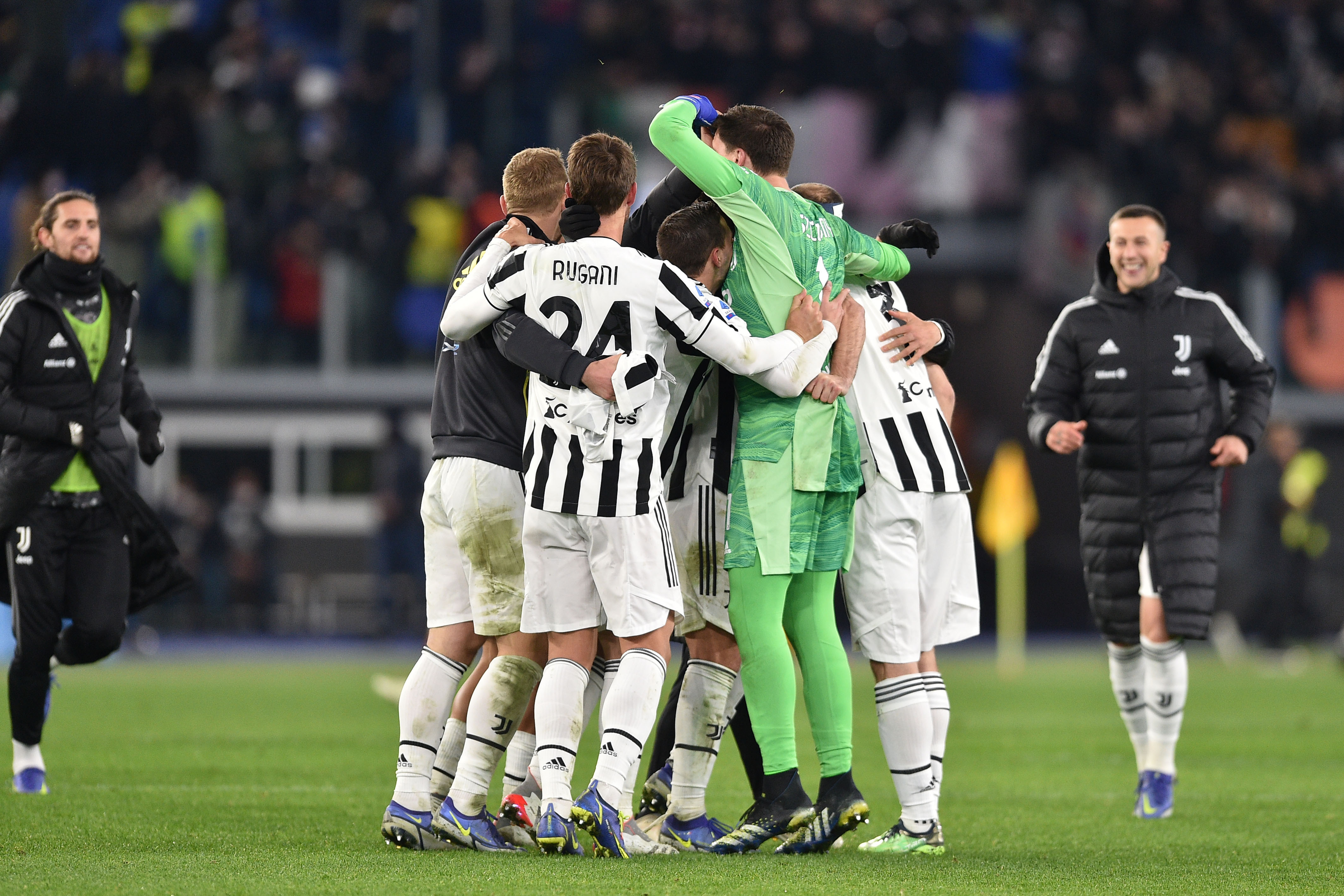 Juventus'tan Roma karşısında müthiş geri dönüş - Resim : 2