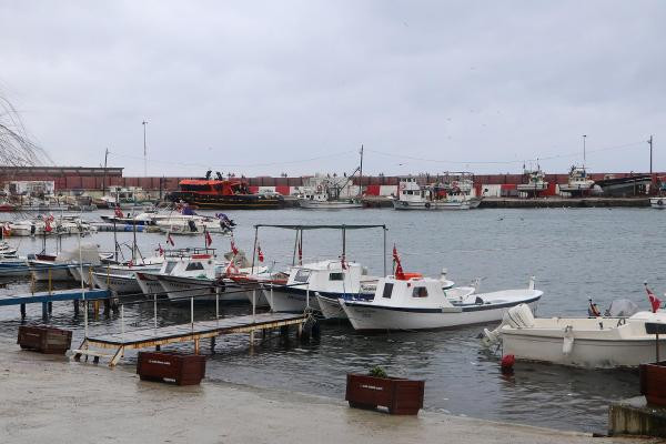Deniz ulaşımına 'poyraz' engeli - Resim : 2