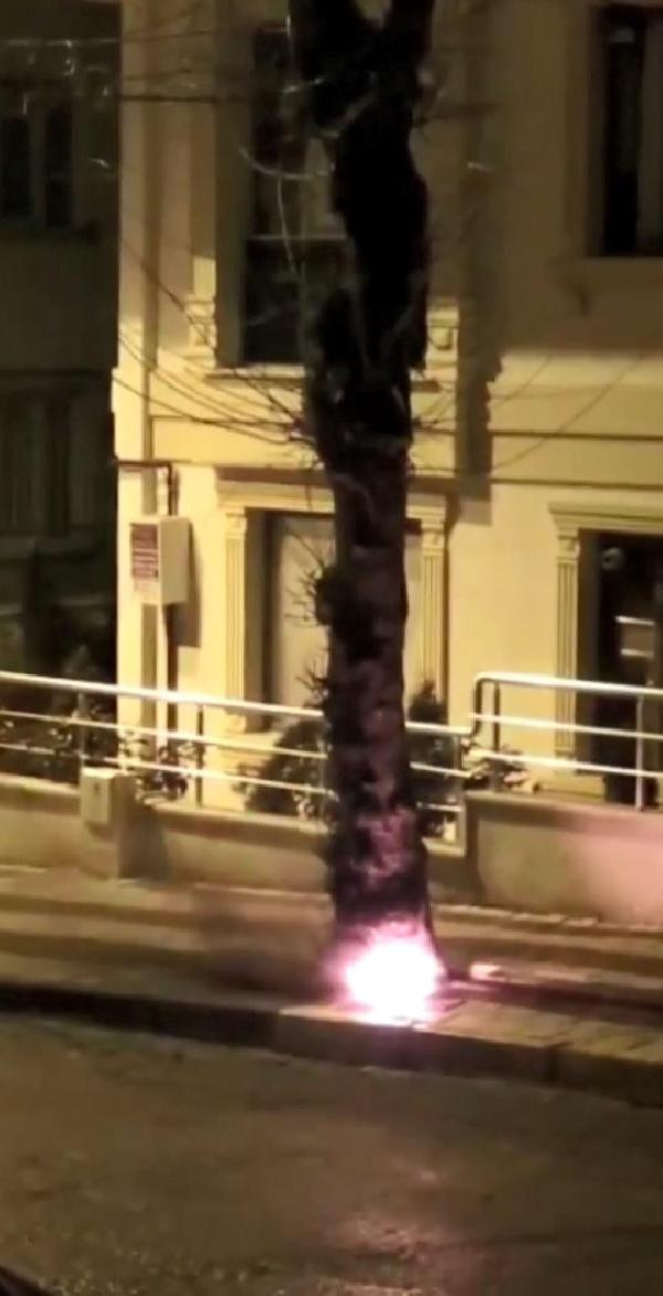 Yeraltı kabloları yine alev alıp patladı - Resim : 2